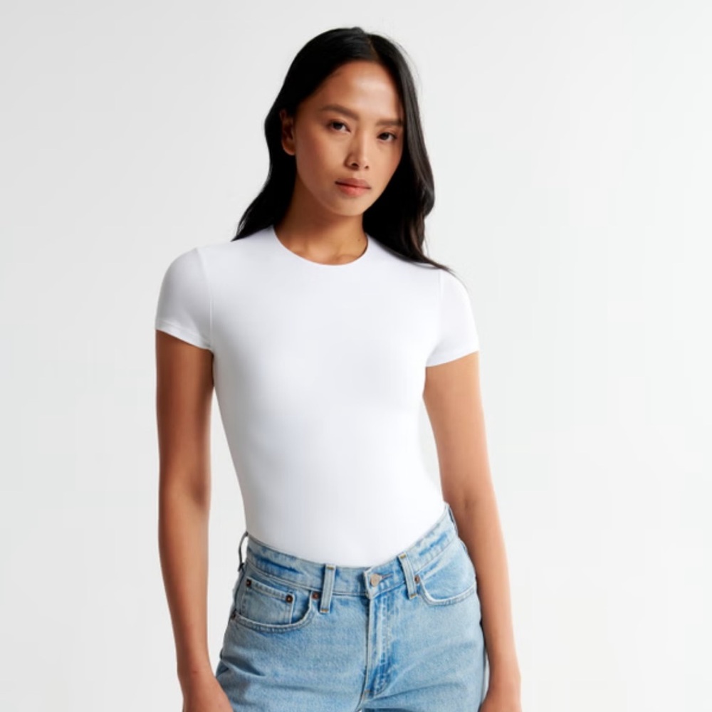 Abercrombie & Fitch Soft Matte Seamless Tee Bodysuit
